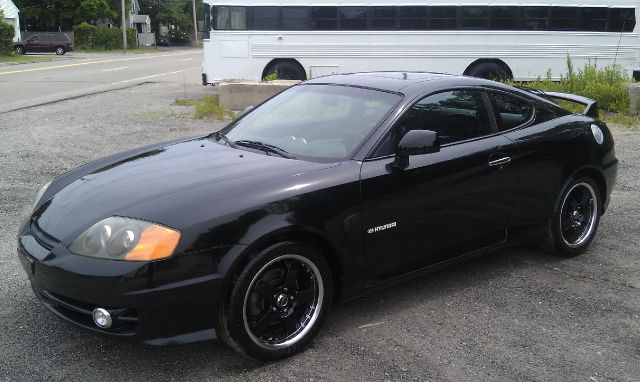 Hyundai Tiburon 2003 photo 4