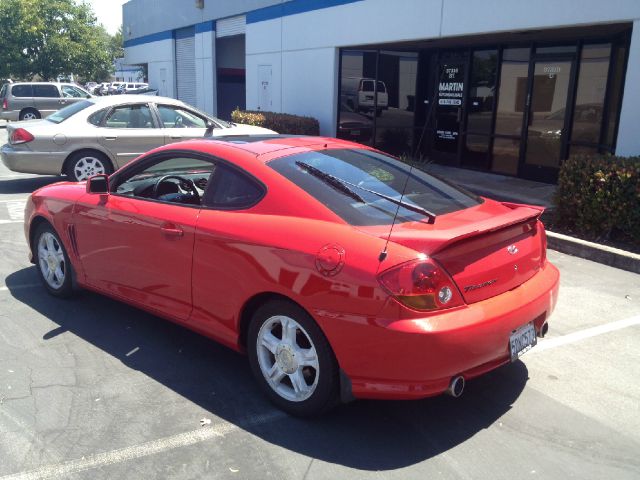 Hyundai Tiburon 2003 photo 5