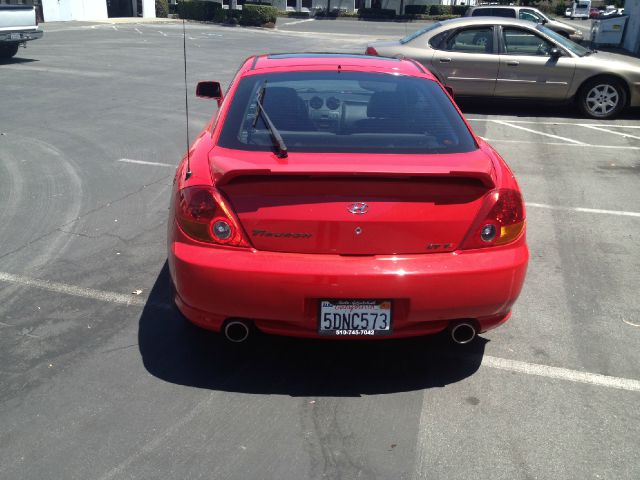 Hyundai Tiburon 2003 photo 6