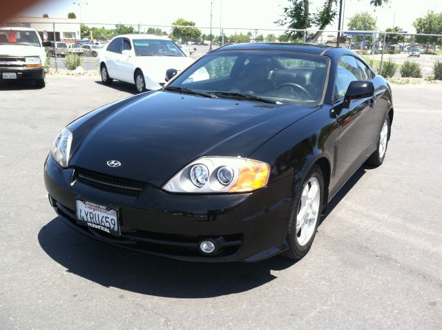 Hyundai Tiburon 2003 photo 4