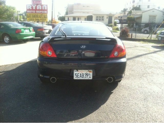 Hyundai Tiburon 2003 photo 4