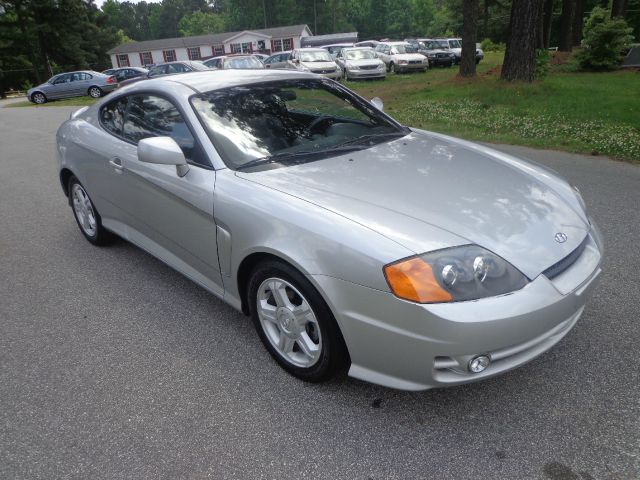 Hyundai Tiburon 2003 photo 0