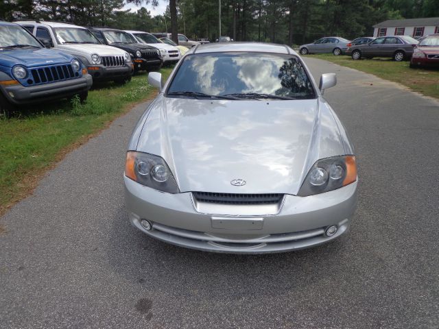 Hyundai Tiburon 2003 photo 13