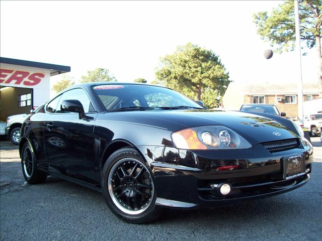 Hyundai Tiburon 2003 photo 2