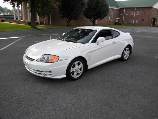 Hyundai Tiburon 2003 photo 3