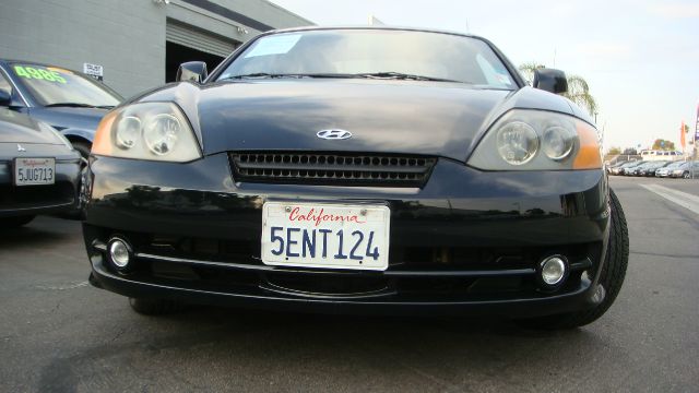 Hyundai Tiburon 2003 photo 4