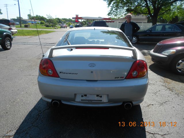 Hyundai Tiburon L W12 Quattro AWD Sedan Coupe