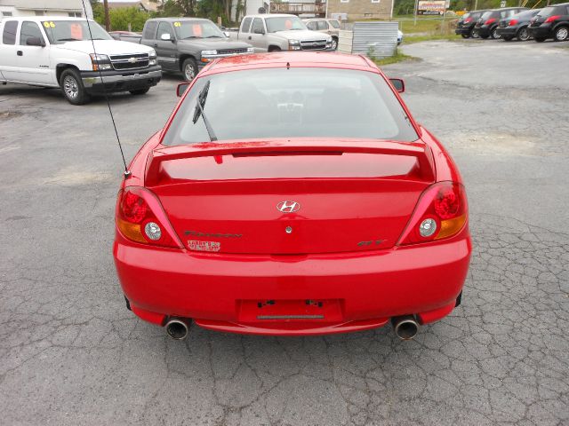 Hyundai Tiburon 2004 photo 10