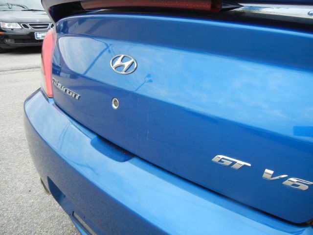 Hyundai Tiburon 2005 photo 20