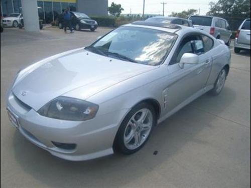 Hyundai Tiburon 2005 photo 2