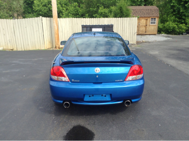 Hyundai Tiburon 2005 photo 2