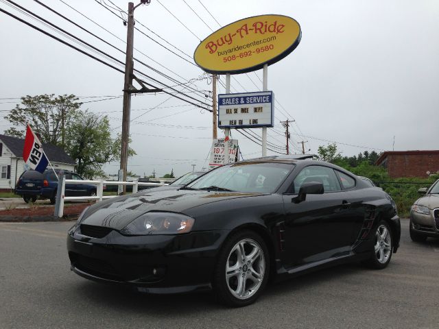 Hyundai Tiburon 2005 photo 11