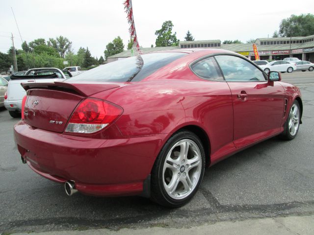 Hyundai Tiburon 2005 photo 4