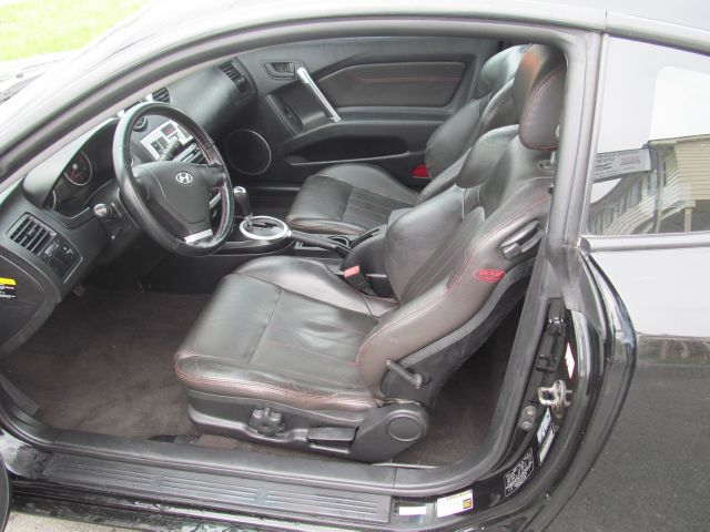 Hyundai Tiburon 2005 photo 7