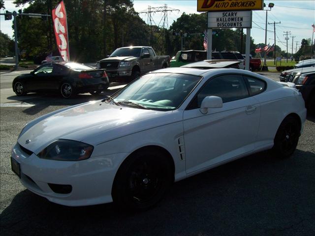 Hyundai Tiburon XLS Coupe