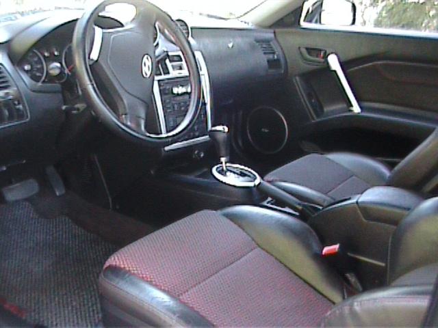 Hyundai Tiburon 2005 photo 1