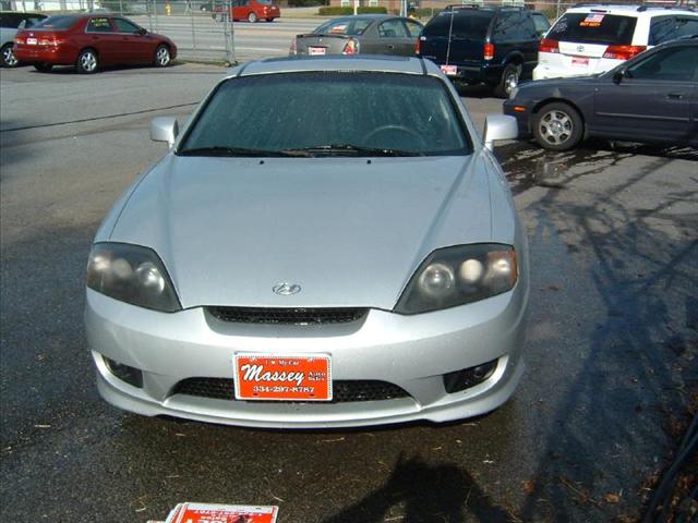 Hyundai Tiburon 2005 photo 3