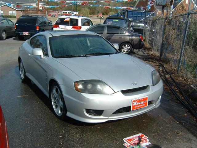 Hyundai Tiburon 2005 photo 4