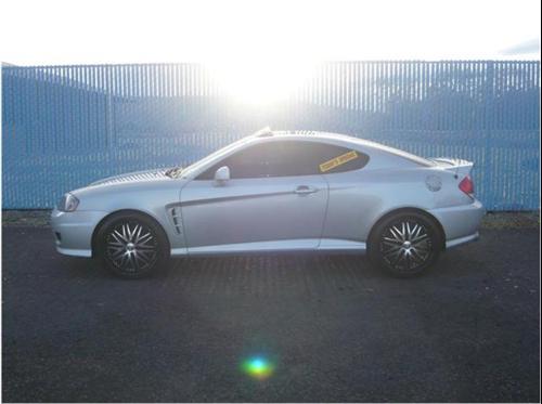 Hyundai Tiburon 2005 photo 3