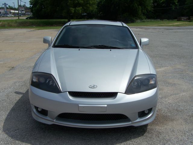 Hyundai Tiburon 2006 photo 3