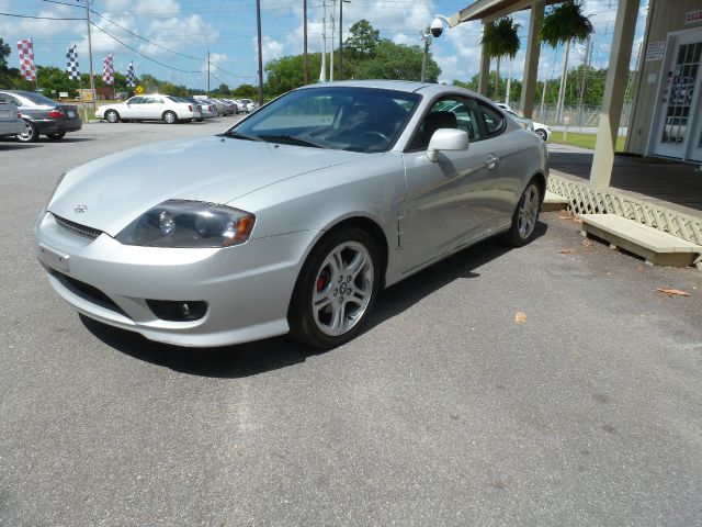 Hyundai Tiburon 2006 photo 12