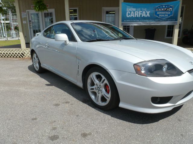 Hyundai Tiburon 2006 photo 21