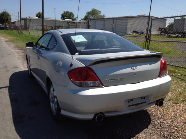 Hyundai Tiburon 2006 photo 3