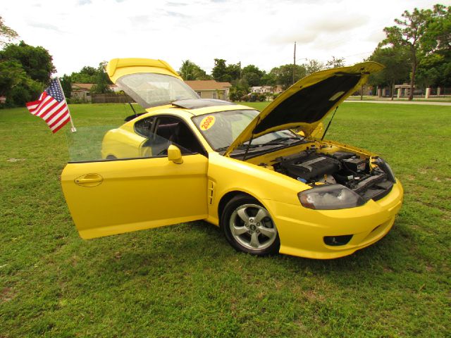 Hyundai Tiburon 2006 photo 0