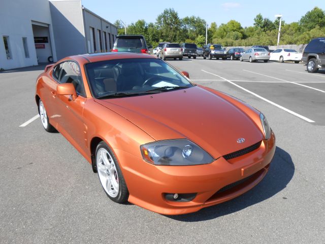 Hyundai Tiburon 2006 photo 3