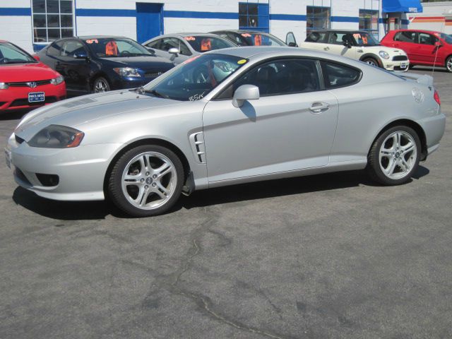 Hyundai Tiburon 2006 photo 3