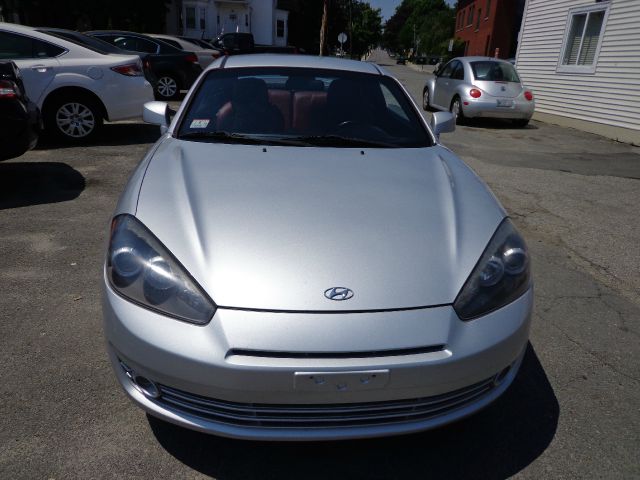 Hyundai Tiburon 2007 photo 3