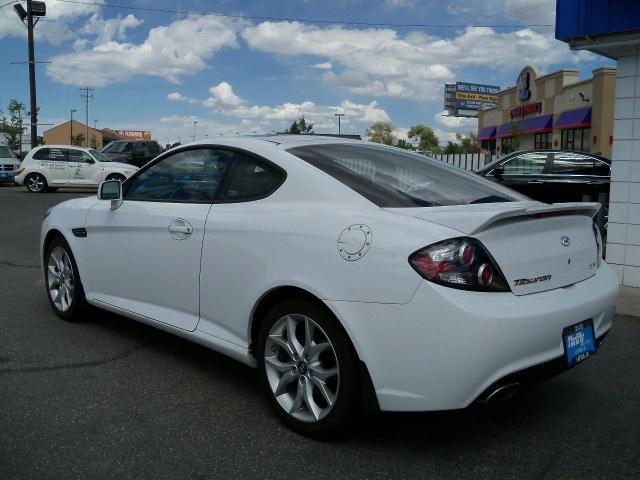 Hyundai Tiburon 2008 photo 2