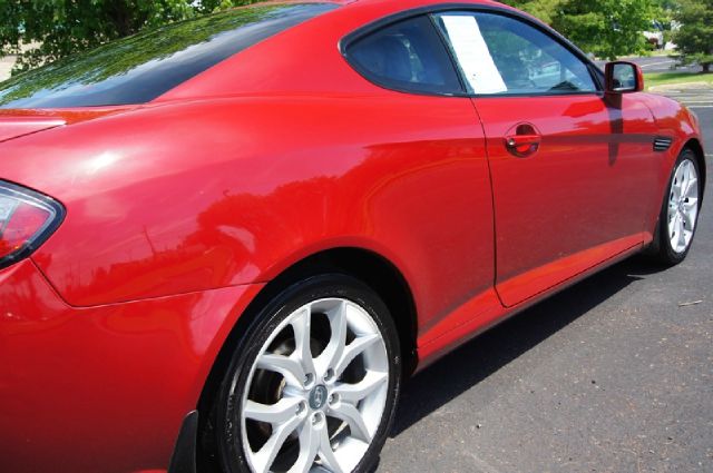 Hyundai Tiburon 2008 photo 32