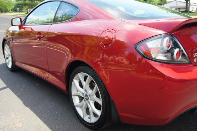 Hyundai Tiburon 2008 photo 36