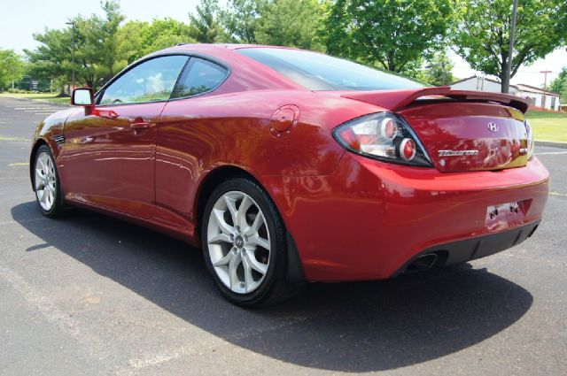 Hyundai Tiburon 2008 photo 37