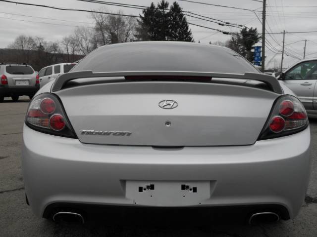 Hyundai Tiburon 2008 photo 3