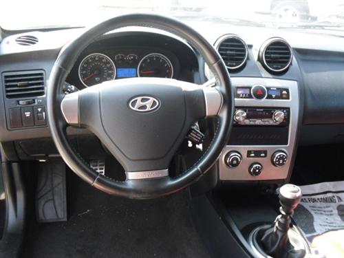 Hyundai Tiburon 2008 photo 2