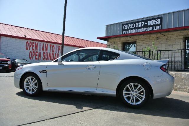 Hyundai Tiburon 2008 photo 4