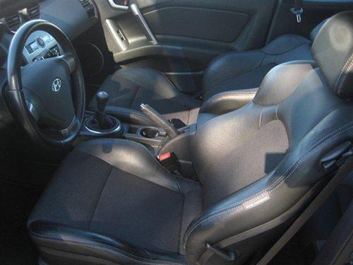 Hyundai Tiburon 2008 photo 2