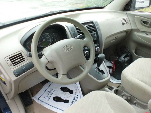 Hyundai Tucson 2005 photo 3