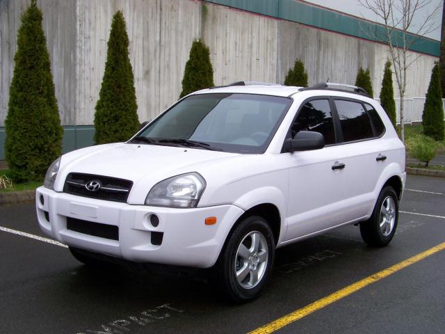 Hyundai Tucson S Sedan Sport Utility