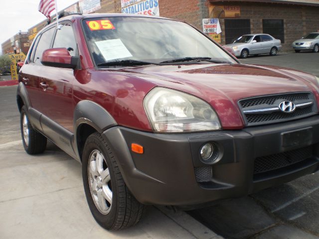 Hyundai Tucson 2005 photo 1