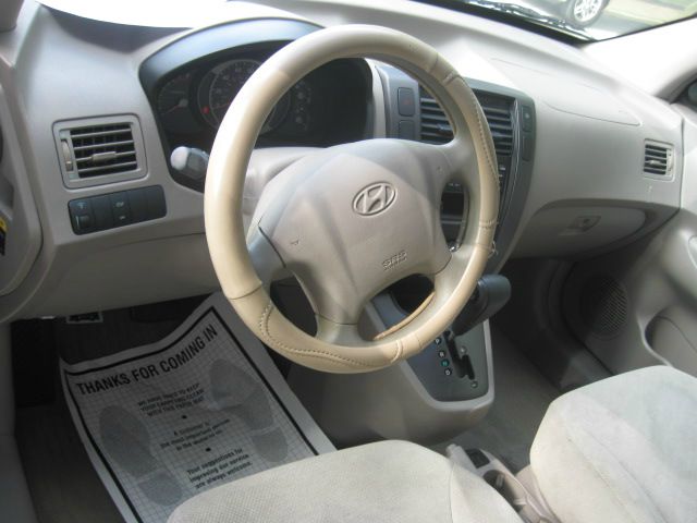 Hyundai Tucson 2005 photo 6