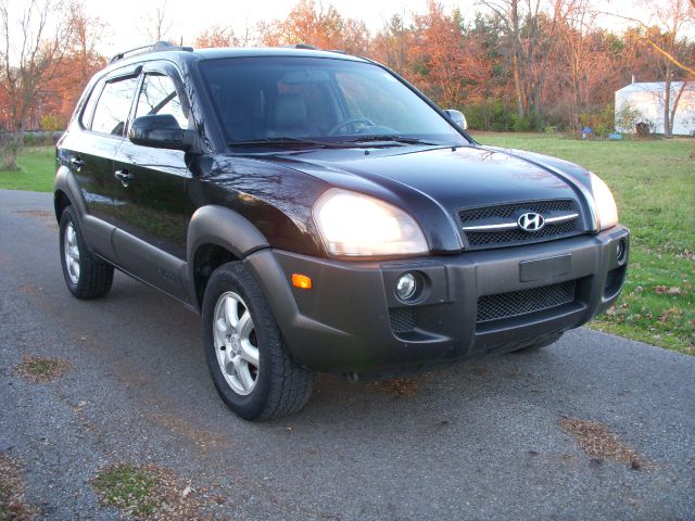 Hyundai Tucson 2005 photo 2