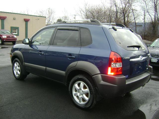 Hyundai Tucson 2005 photo 1