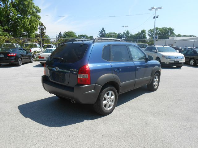 Hyundai Tucson 2005 photo 1