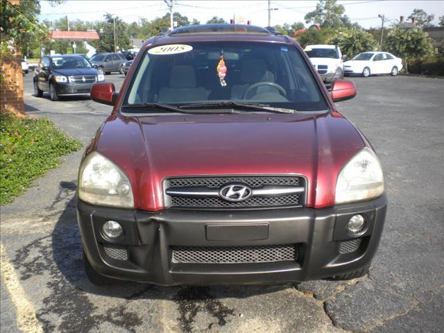 Hyundai Tucson 2005 photo 2