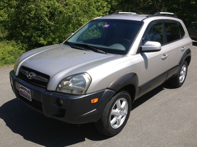 Hyundai Tucson 2005 photo 8