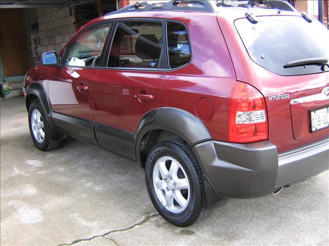 Hyundai Tucson 2005 photo 2