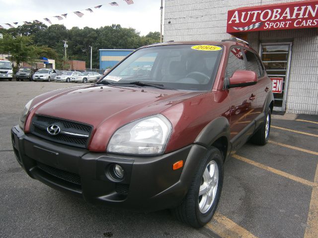 Hyundai Tucson 2005 photo 3